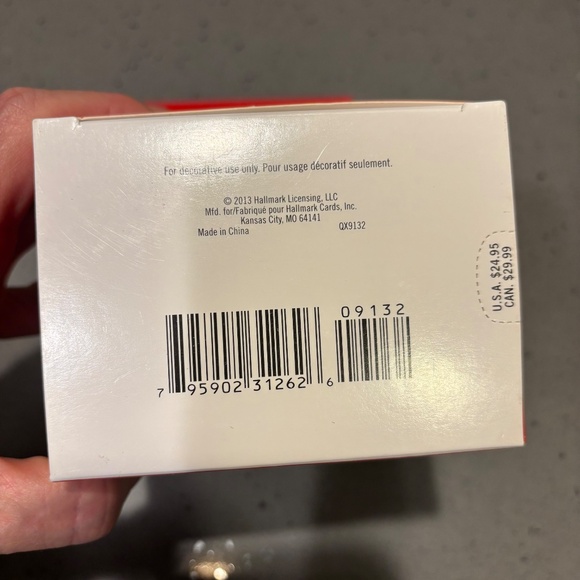 2013 Hallmark Keepsake Holiday Lighthouse flashing ornament - Picture 10 of 11